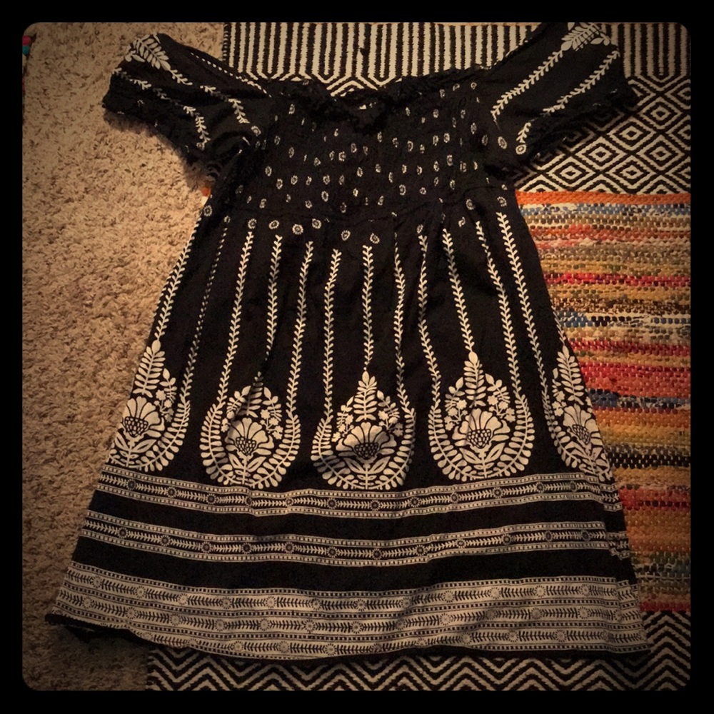 Off the shoulder dress/tunic